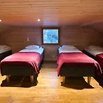 Kotkanpesae 1 - 12hloe, Himos Laensihuippu Ski-inout Villa Jämsä